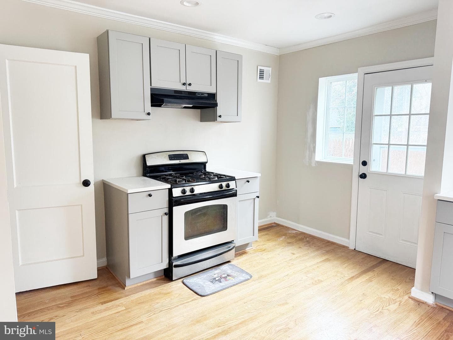 11969 Andrew Street photo 4