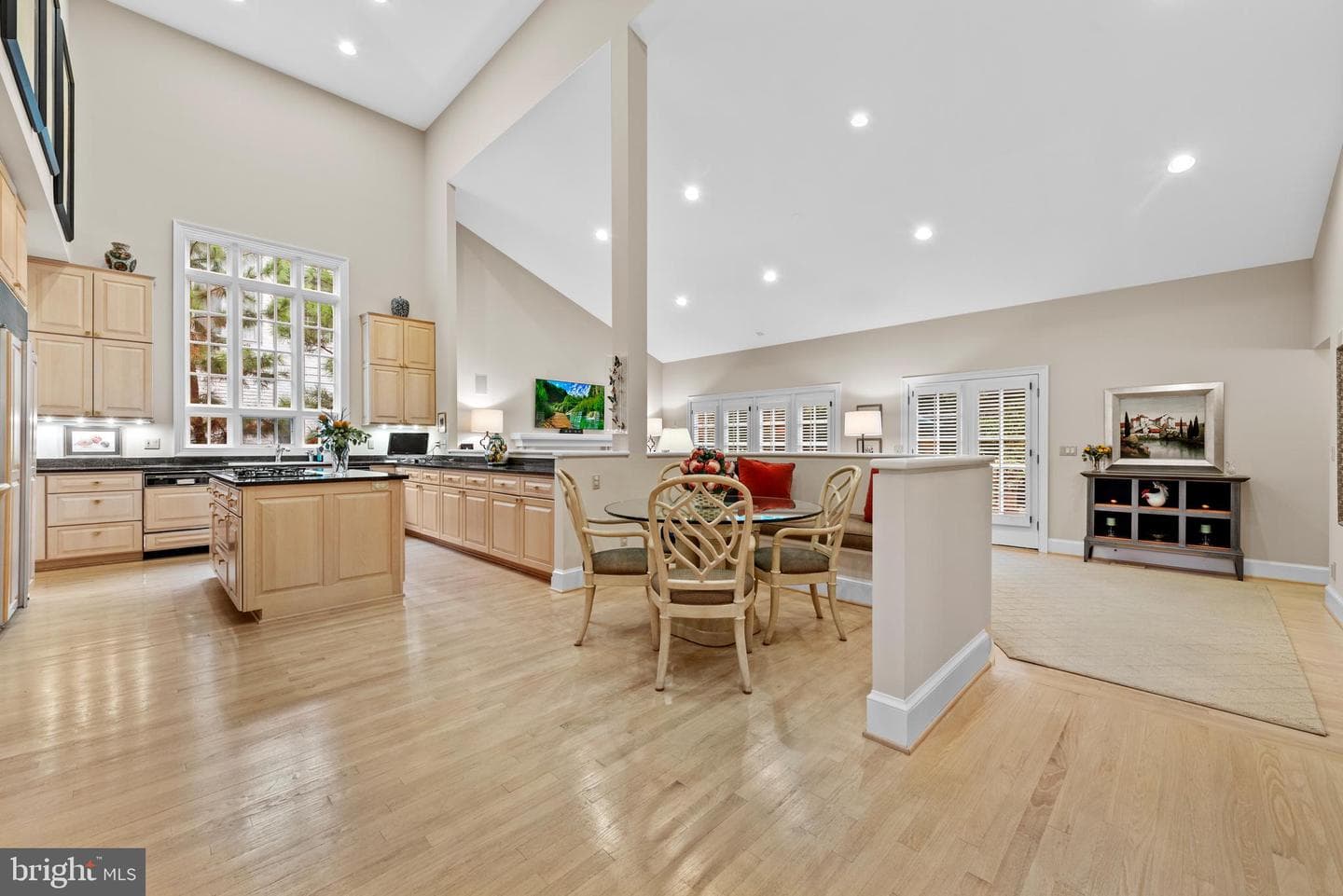 10041 Chartwell Manor Court photo 14