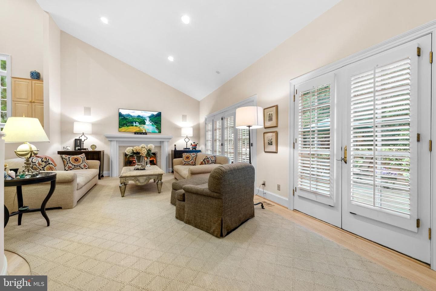 10041 Chartwell Manor Court photo 23