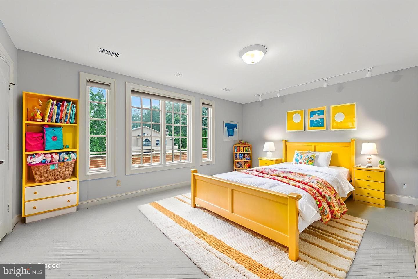 10041 Chartwell Manor Court photo 36