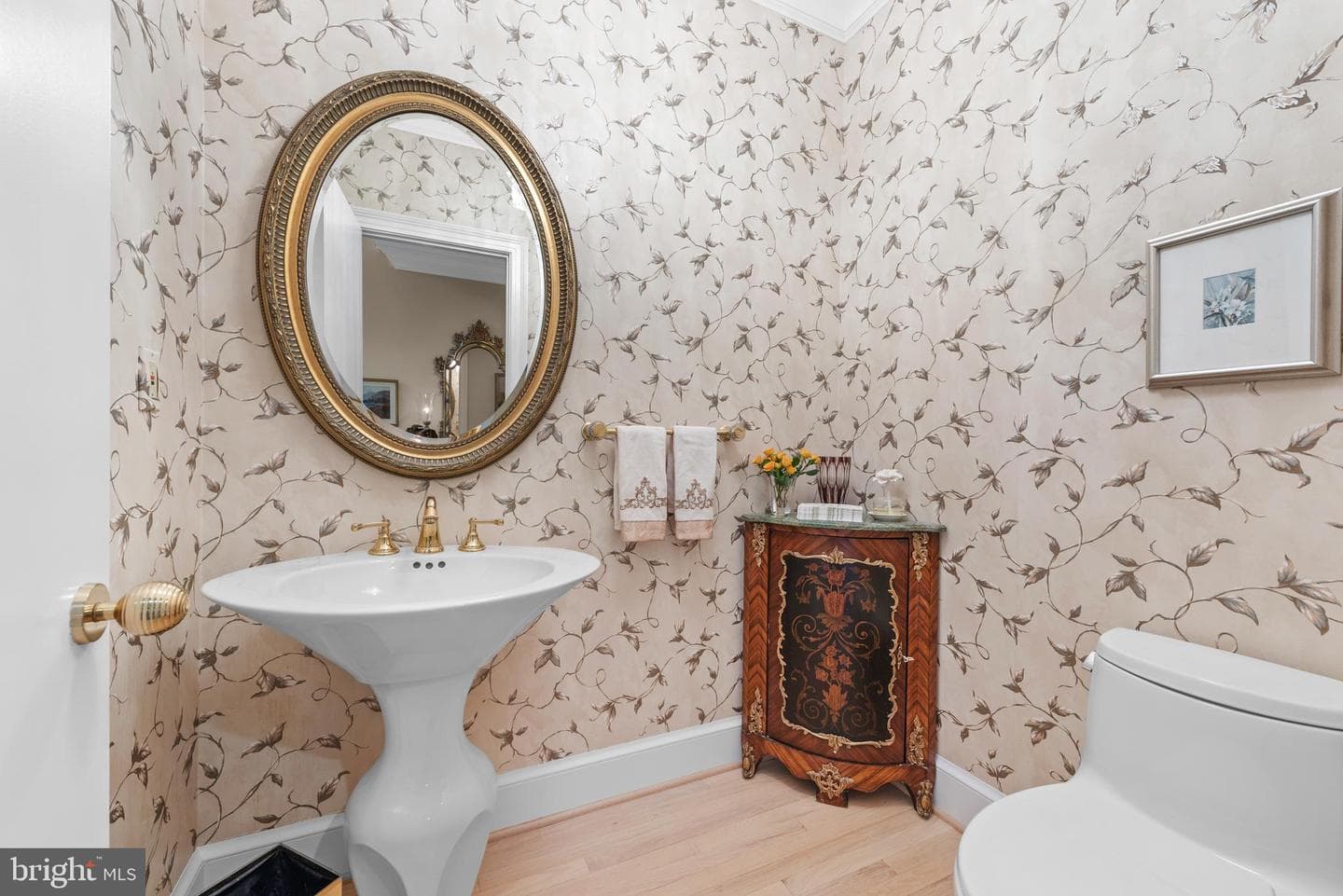 10041 Chartwell Manor Court photo 4