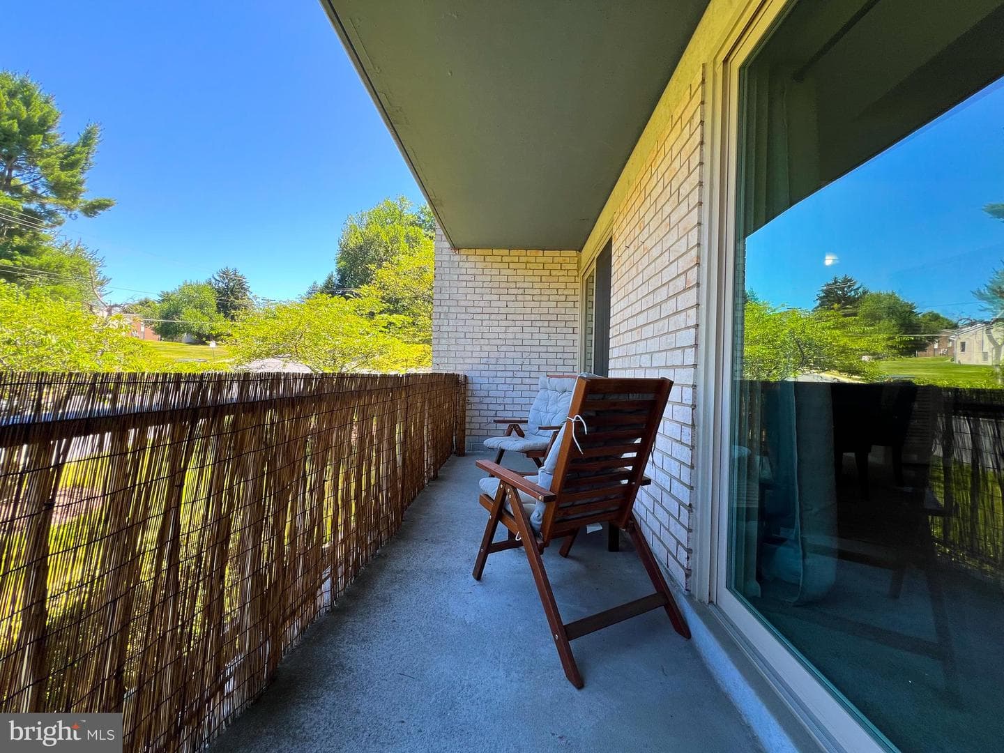 5572 Burnside Drive #3 photo 3