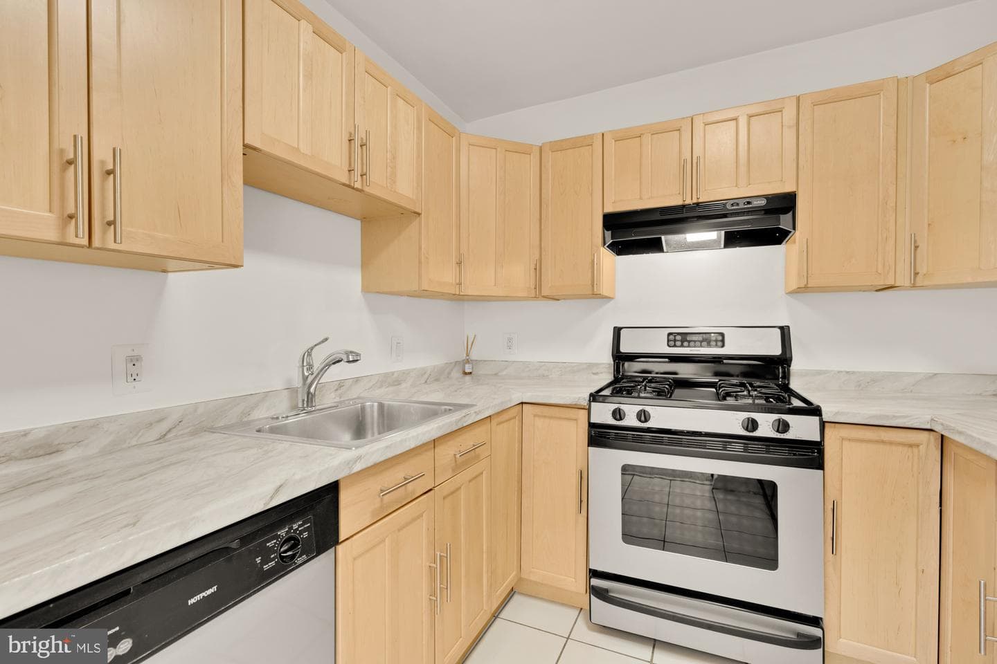 5101 River Road #1512 photo 7