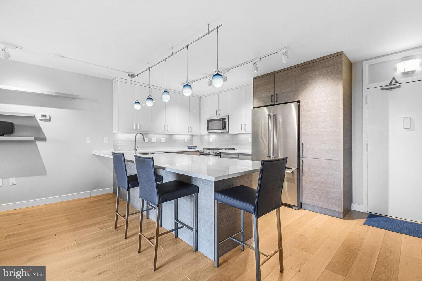 4242 East West Highway #501 photo 14