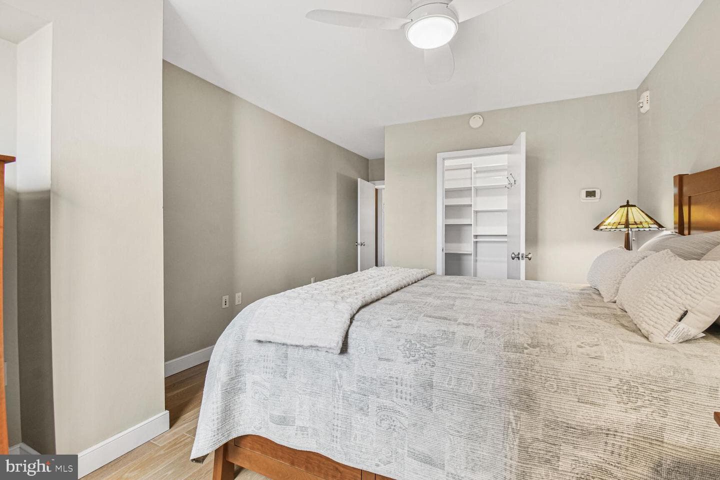 4242 East West Highway #501 photo 16