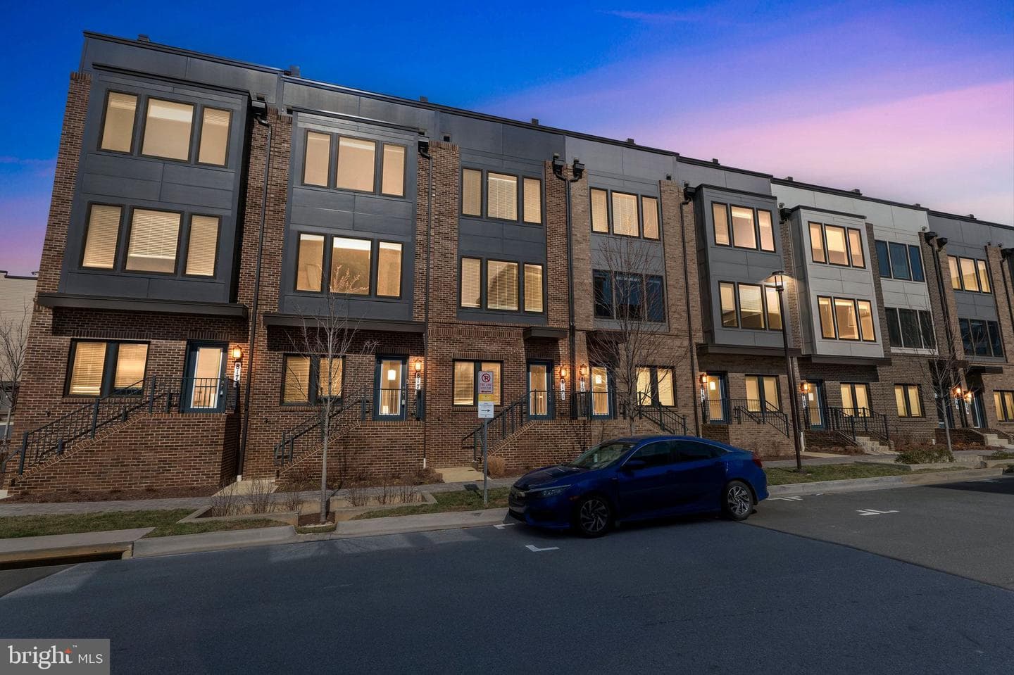 8171 Tompkins
