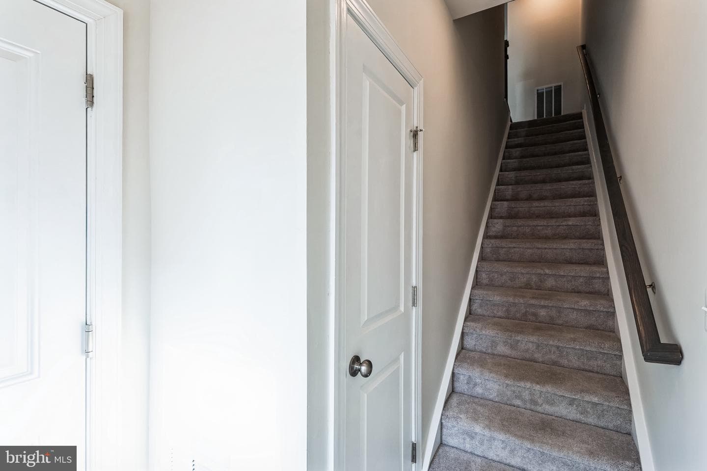8171 Tompkins photo 12