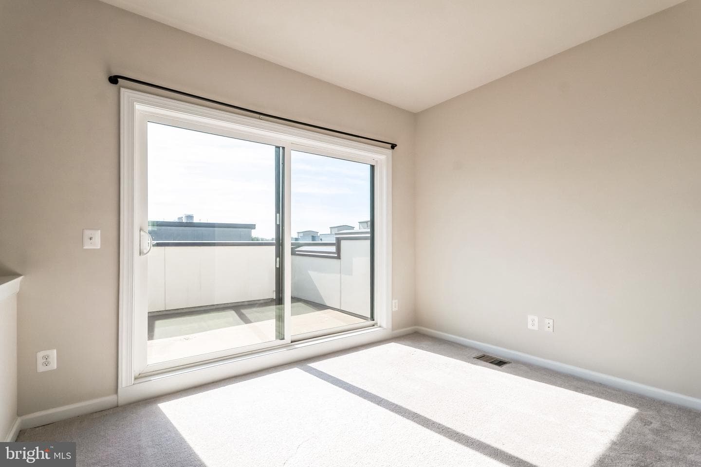 8171 Tompkins photo 22
