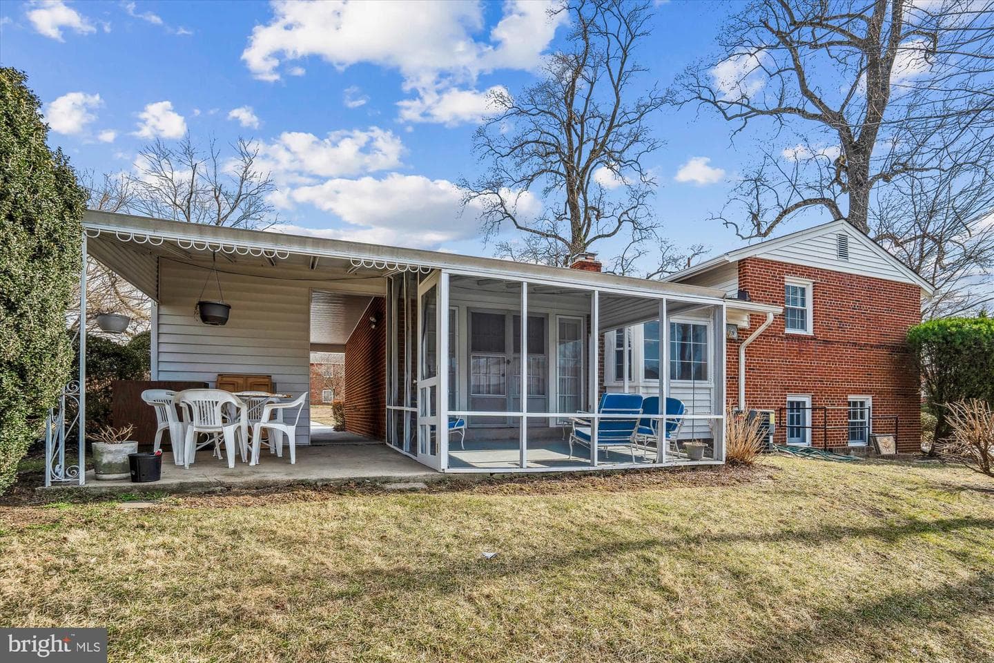 404 Neale Court photo 27