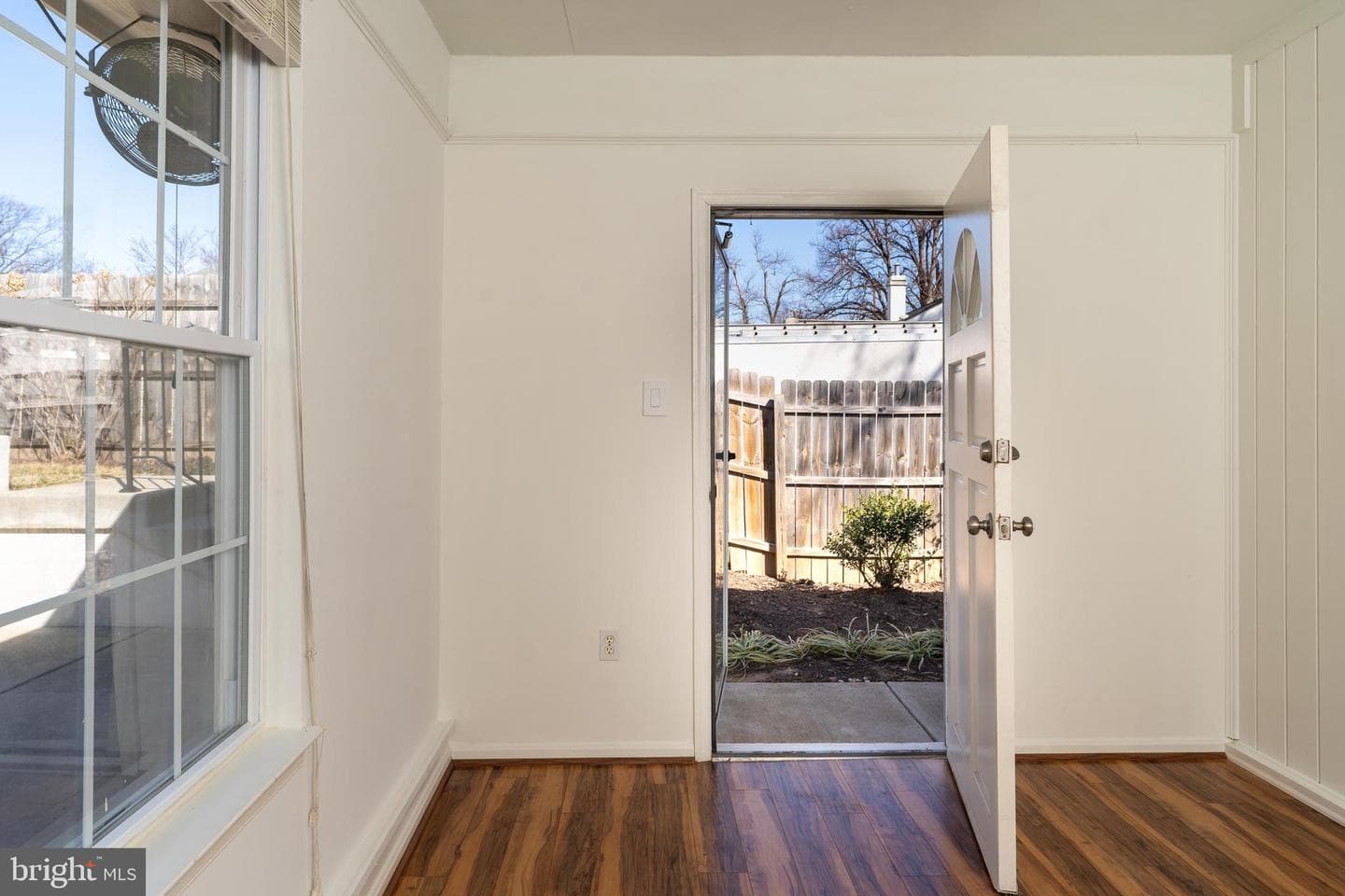 826 1st Street photo 16