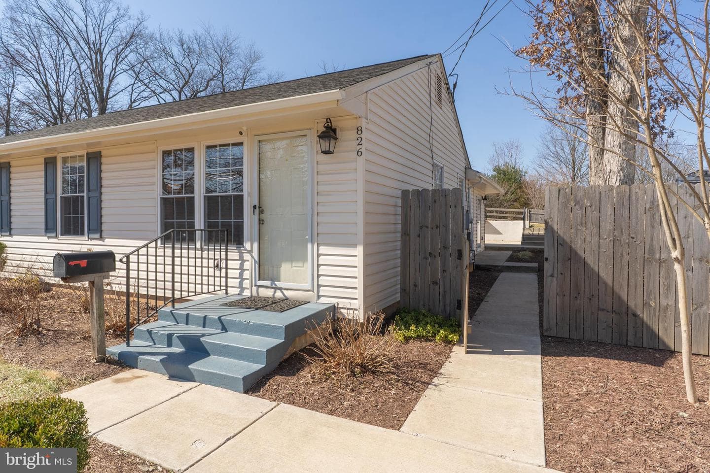 826 1st Street photo 27