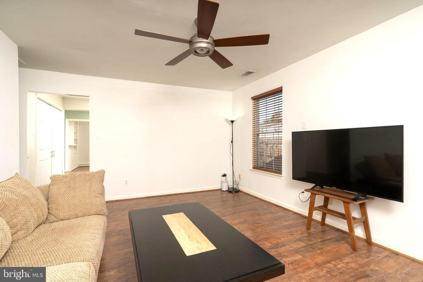 826 1st Street photo 7