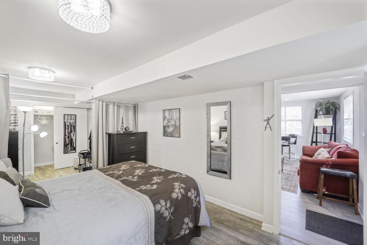 302 Belton Road photo 16