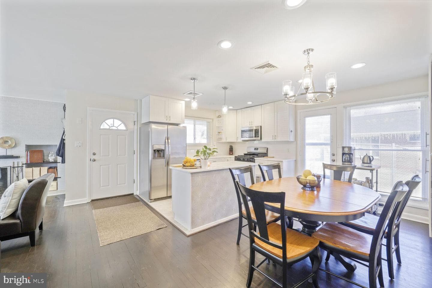302 Belton Road photo 8