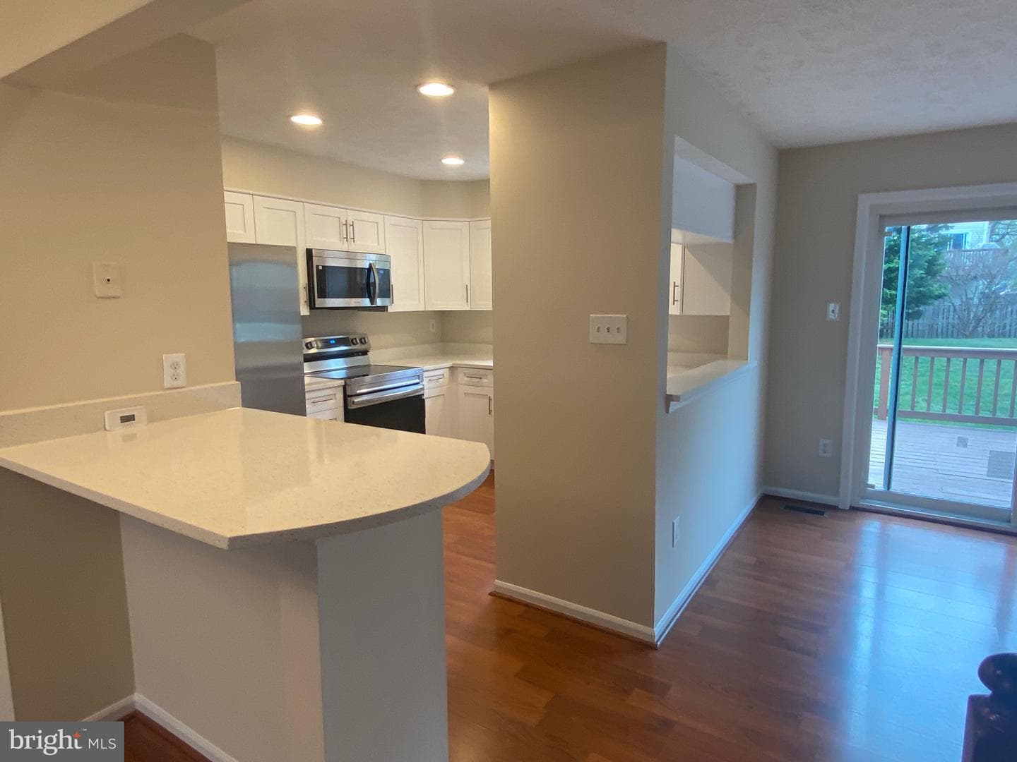 528 Beacon Hill Terrace photo 13