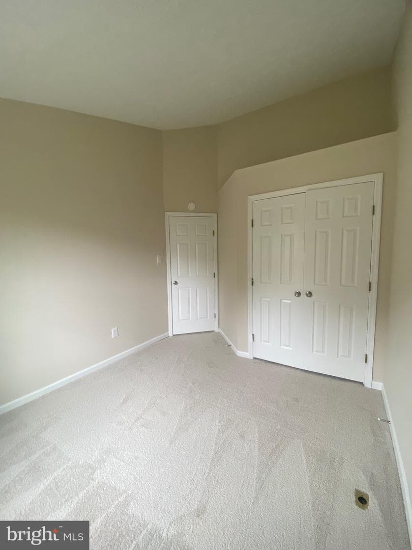 528 Beacon Hill Terrace photo 32