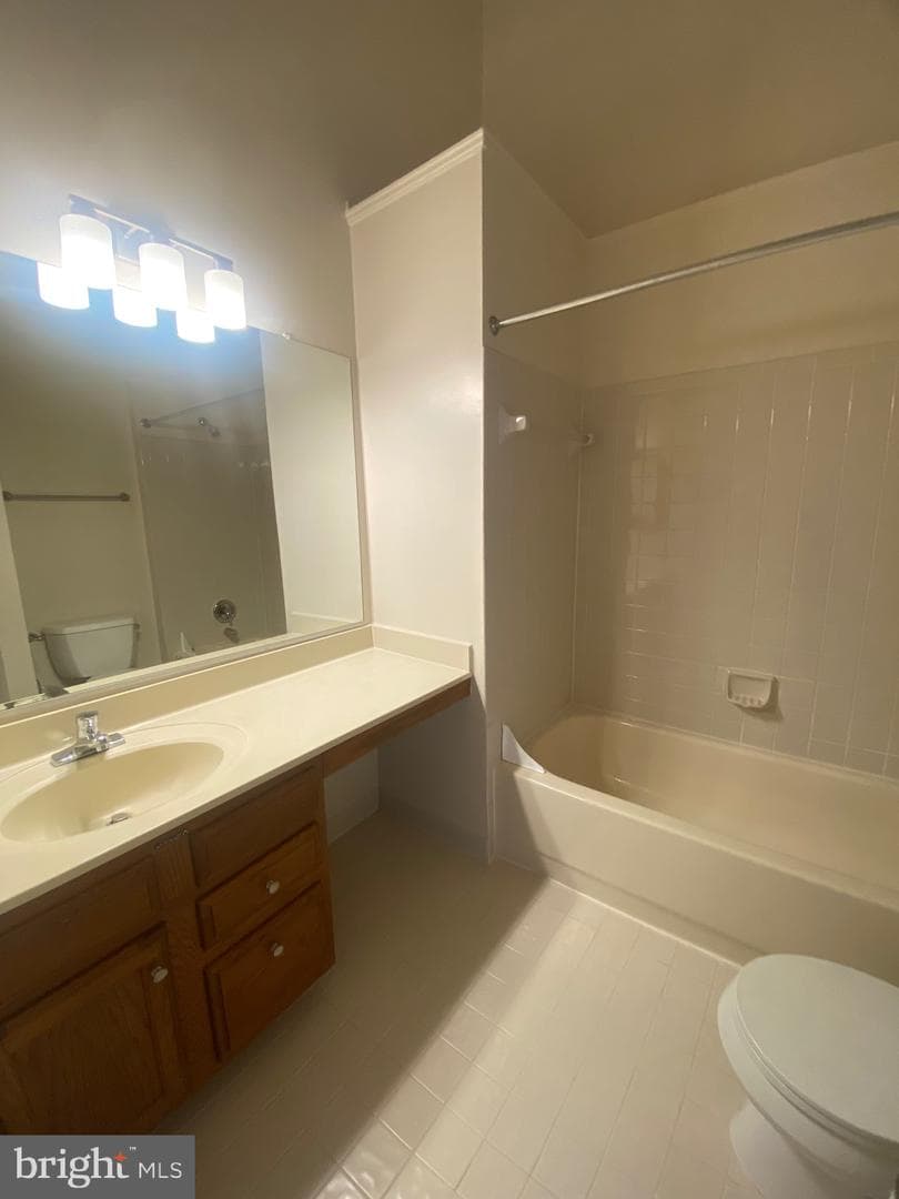 528 Beacon Hill Terrace photo 36