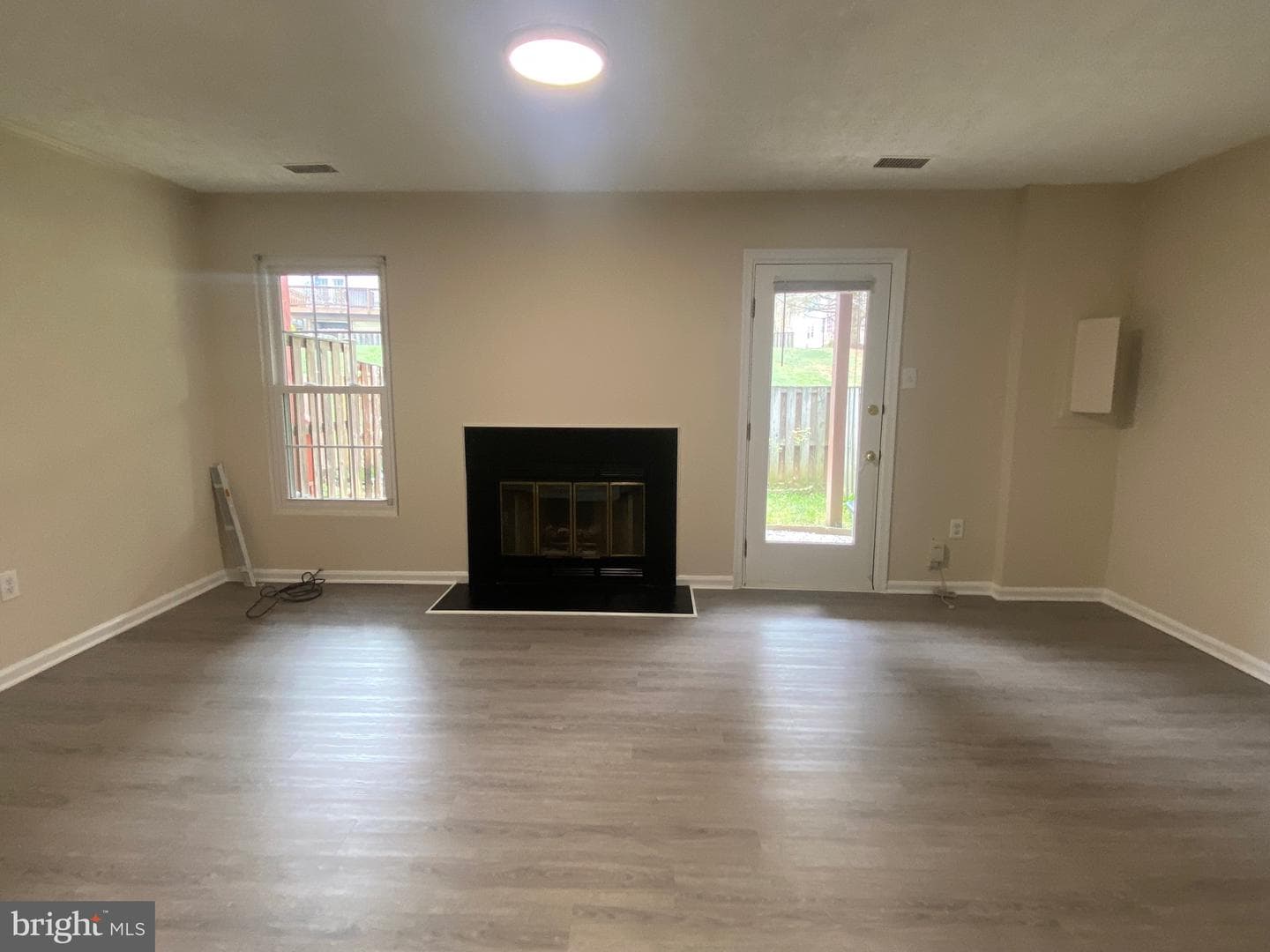528 Beacon Hill Terrace photo 41