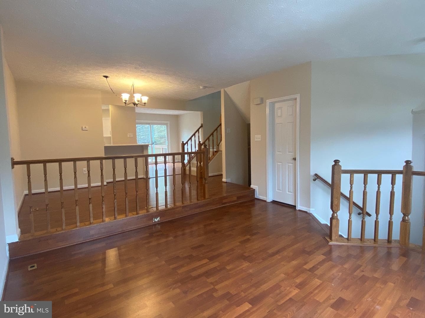 528 Beacon Hill Terrace photo 6