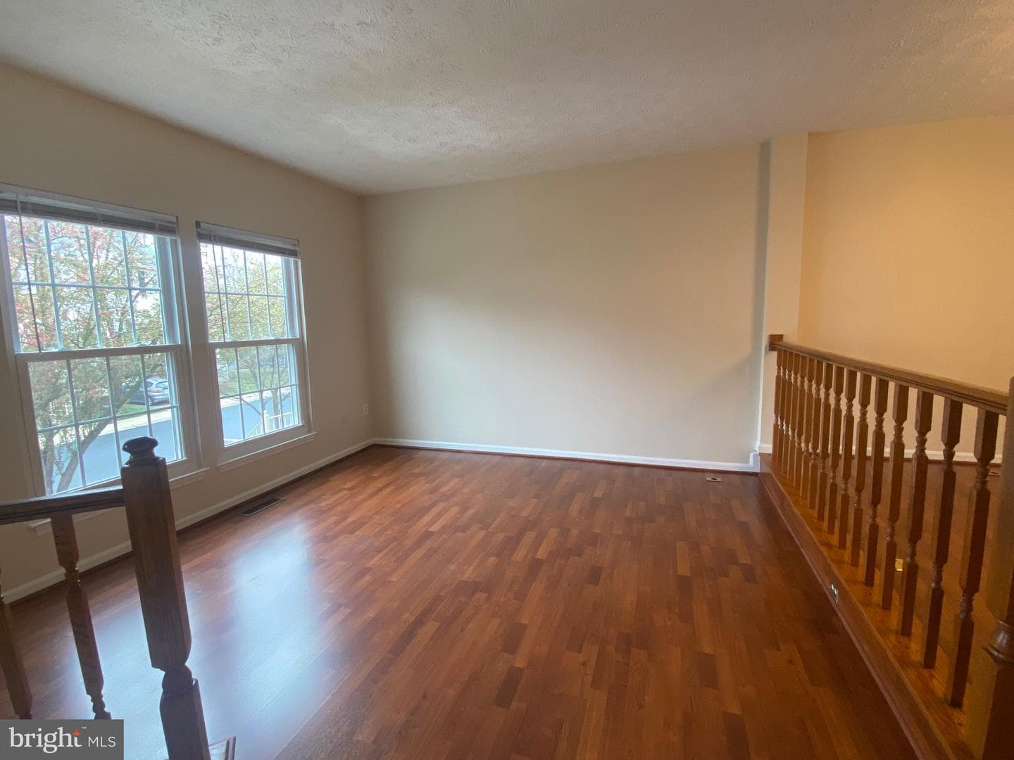 528 Beacon Hill Terrace photo 7