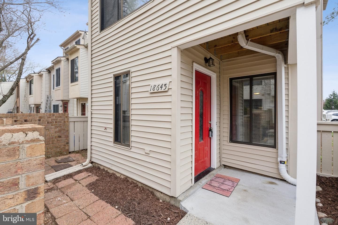 18645 Nathans Place photo 2