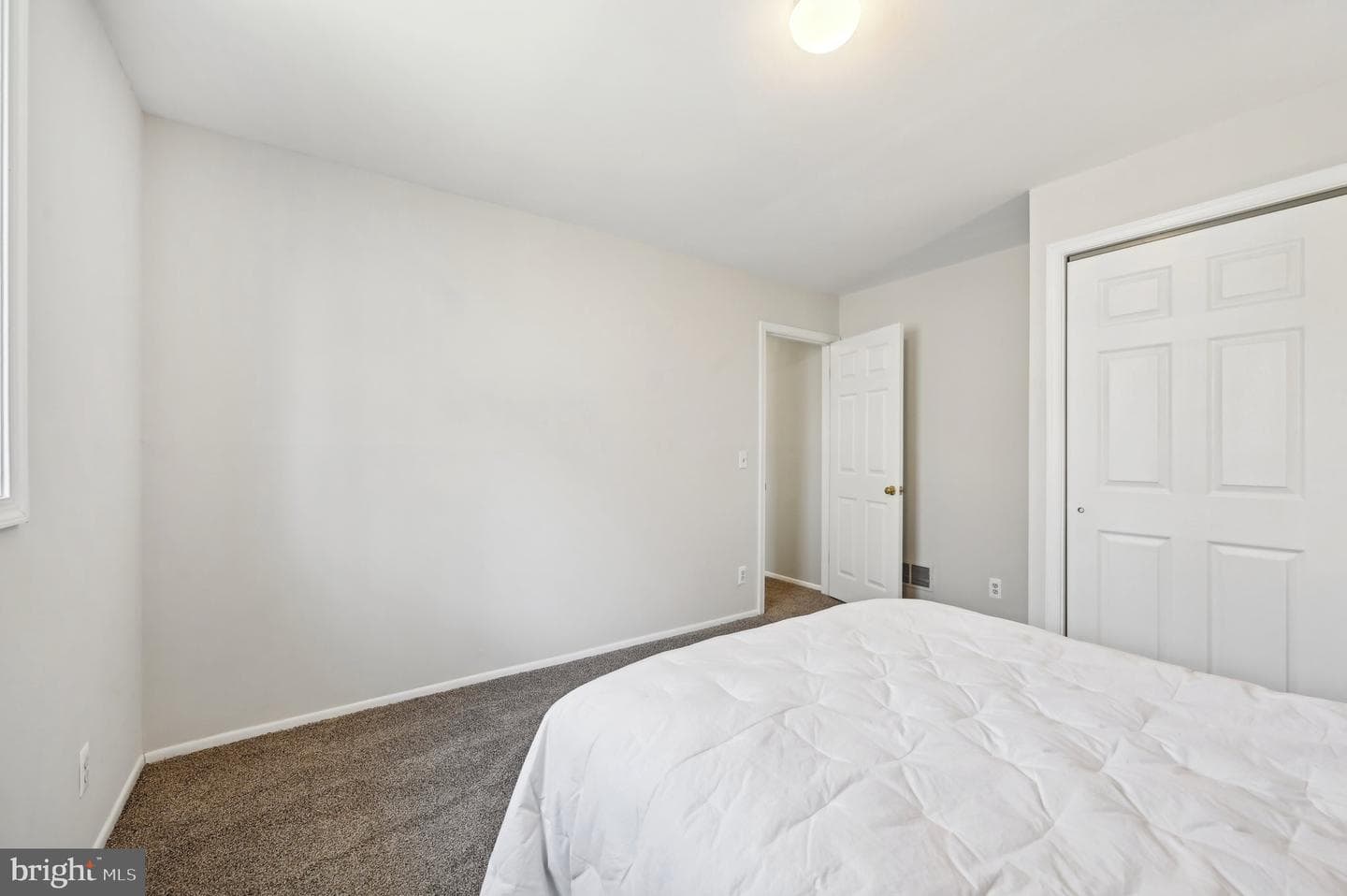 3110 Greencastle Road photo 46