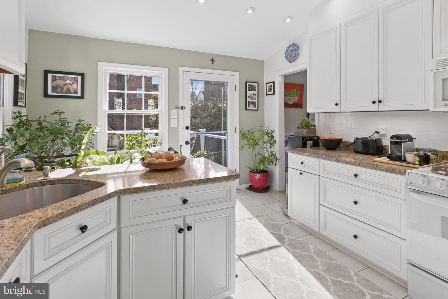 4838 Park Avenue photo 24