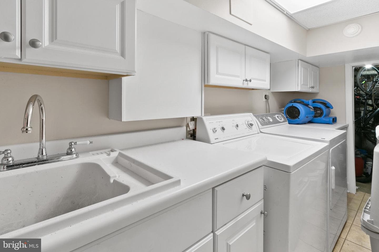 4838 Park Avenue photo 48