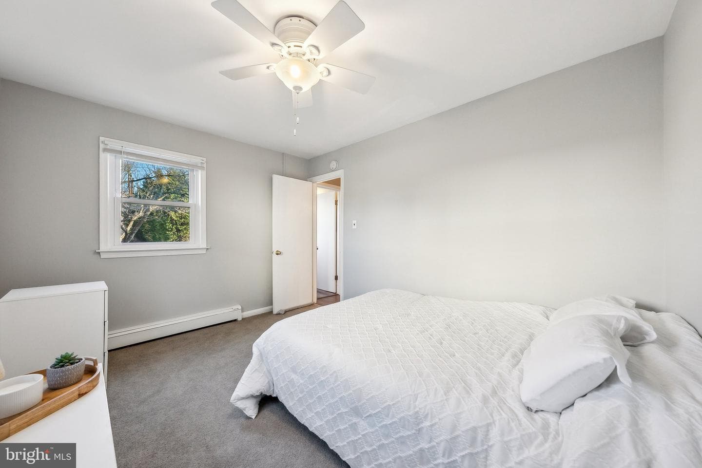 302 Croydon Avenue photo 23