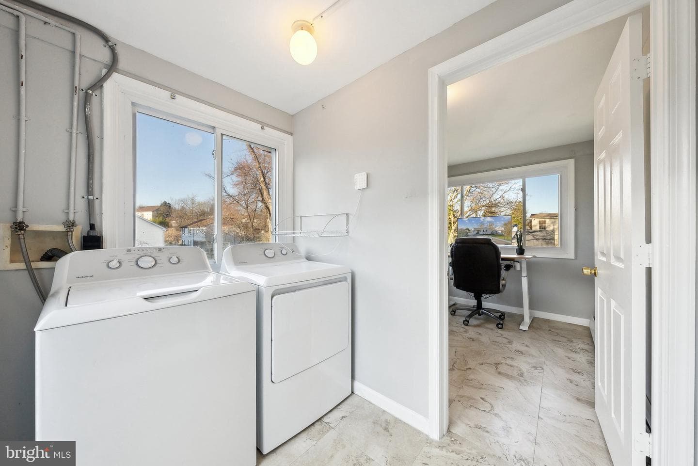 302 Croydon Avenue photo 29
