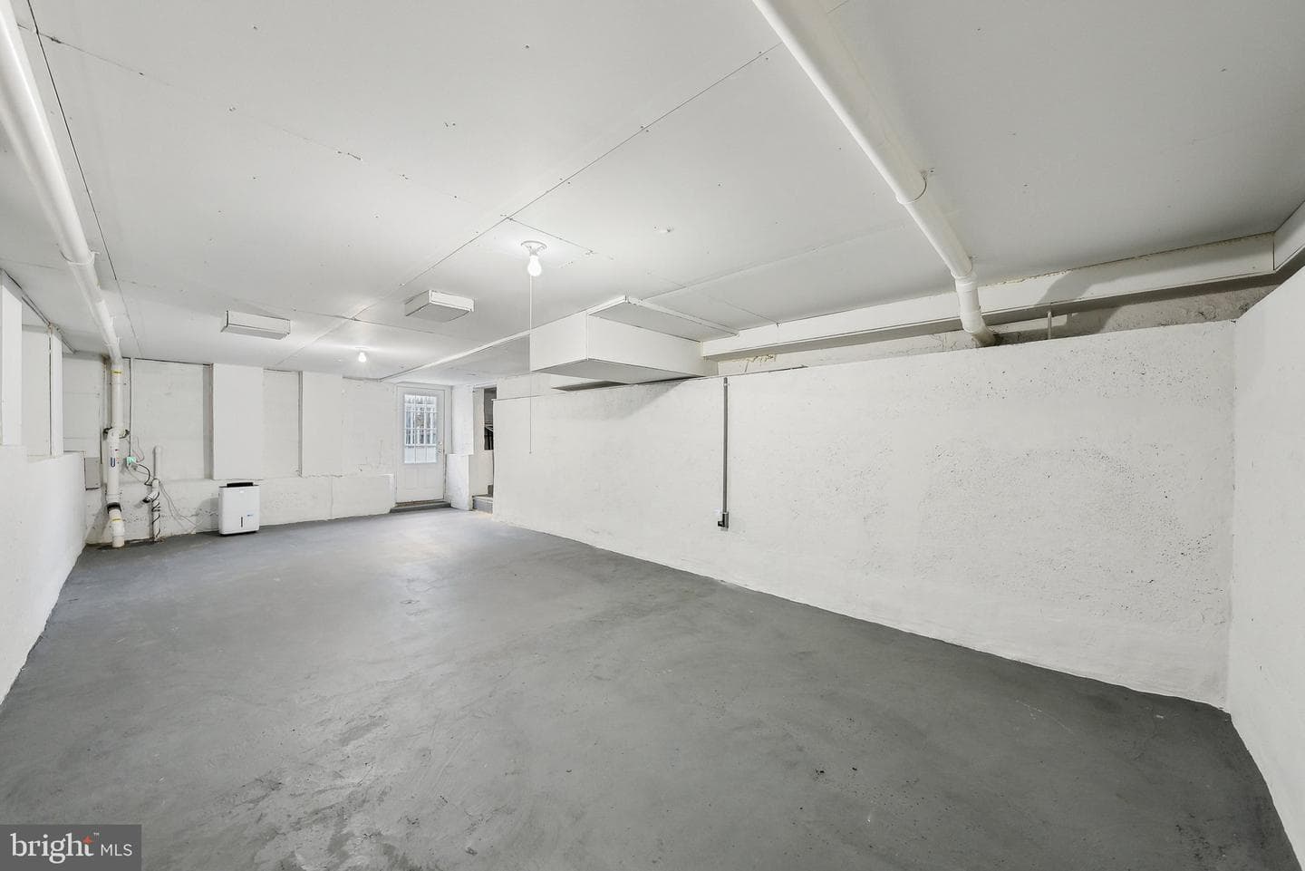 302 Croydon Avenue photo 31