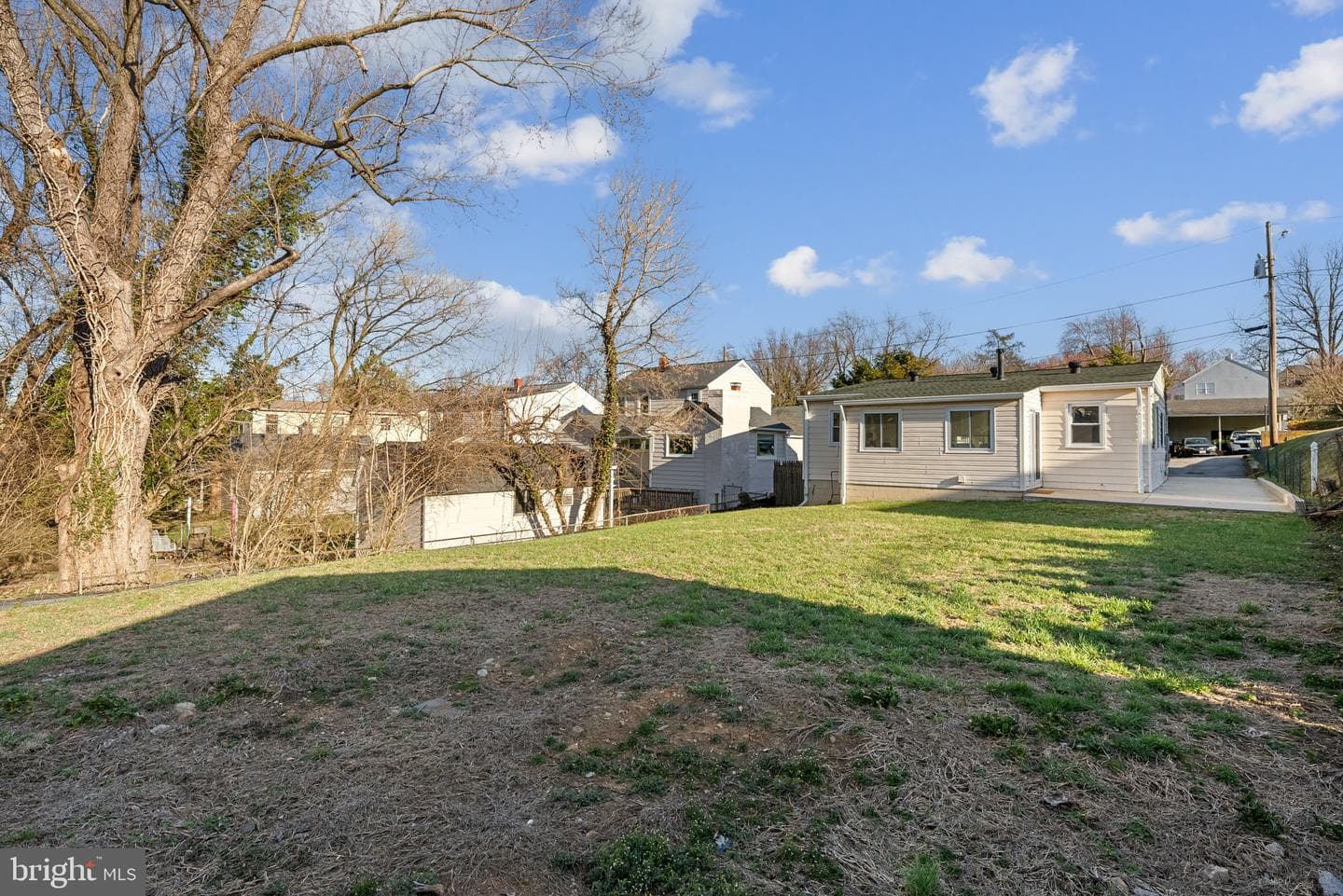 302 Croydon Avenue photo 33