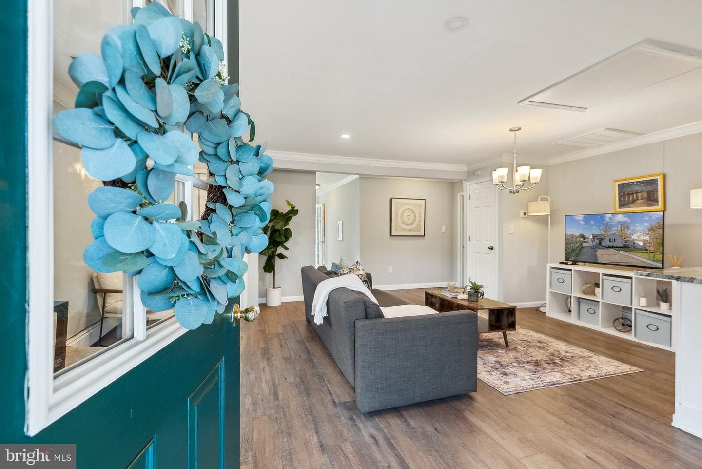 302 Croydon Avenue photo 4