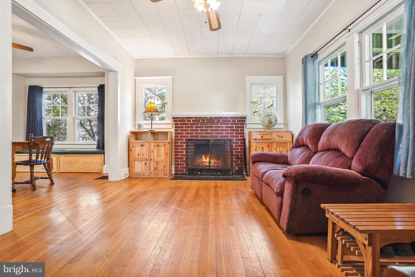 433 Ethan Allen Avenue photo 2