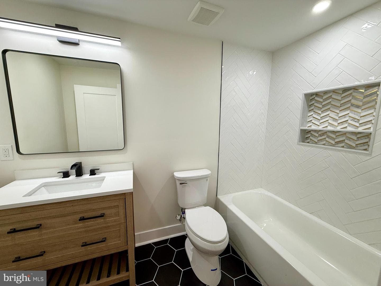 8519 Atwell Road photo 32