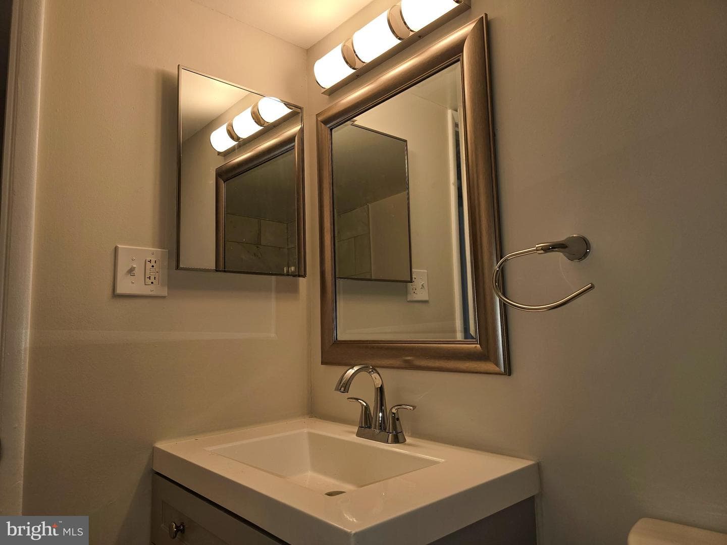 118 Monroe Street #1206 photo 15
