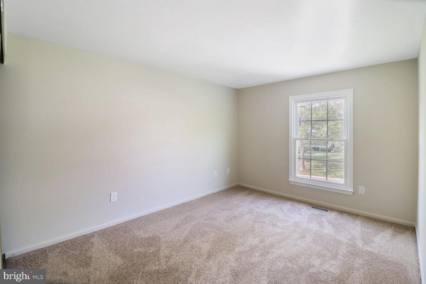 12704 Ruxton Road photo 24
