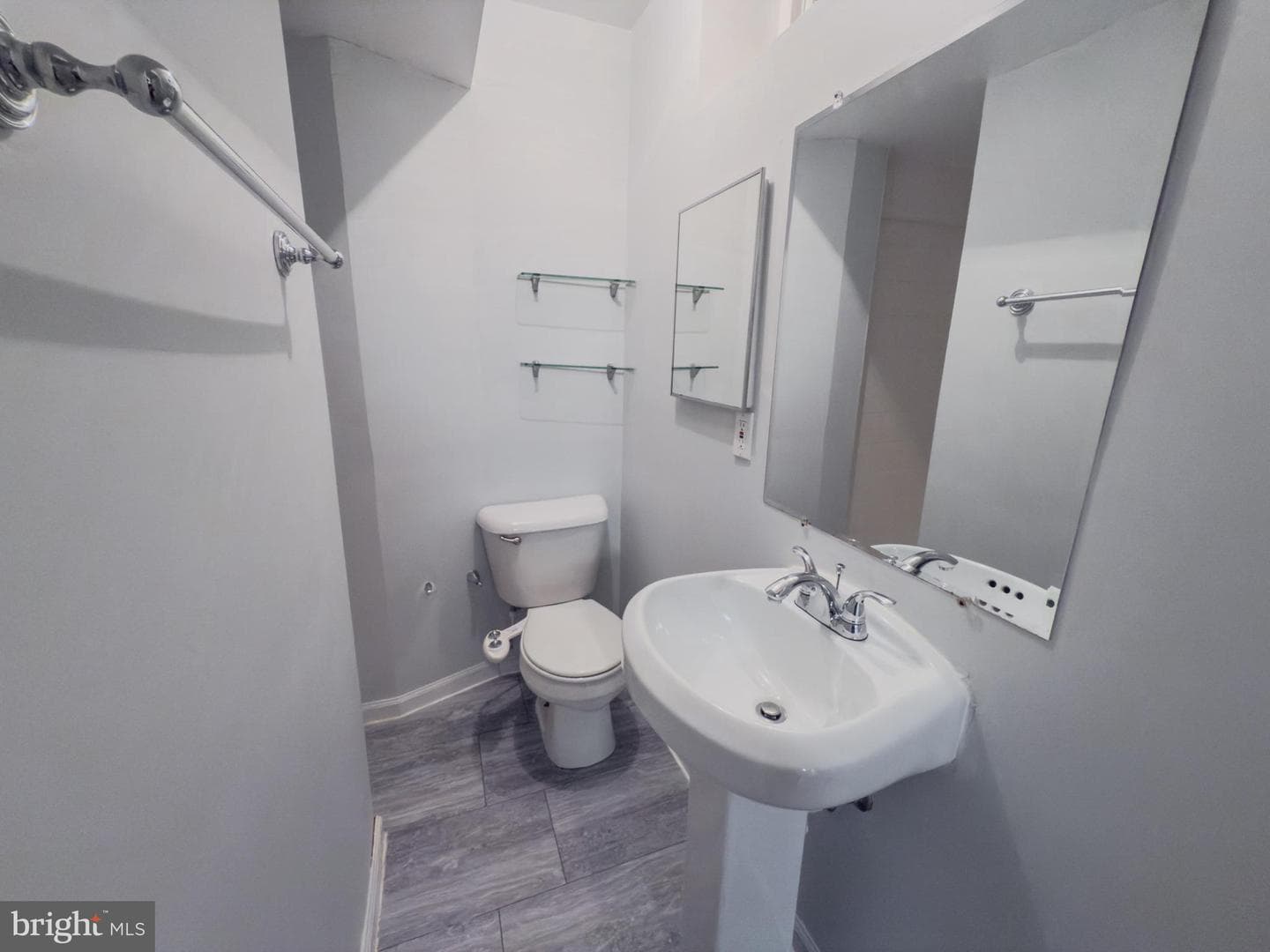 1309 Ruppert Road photo 27