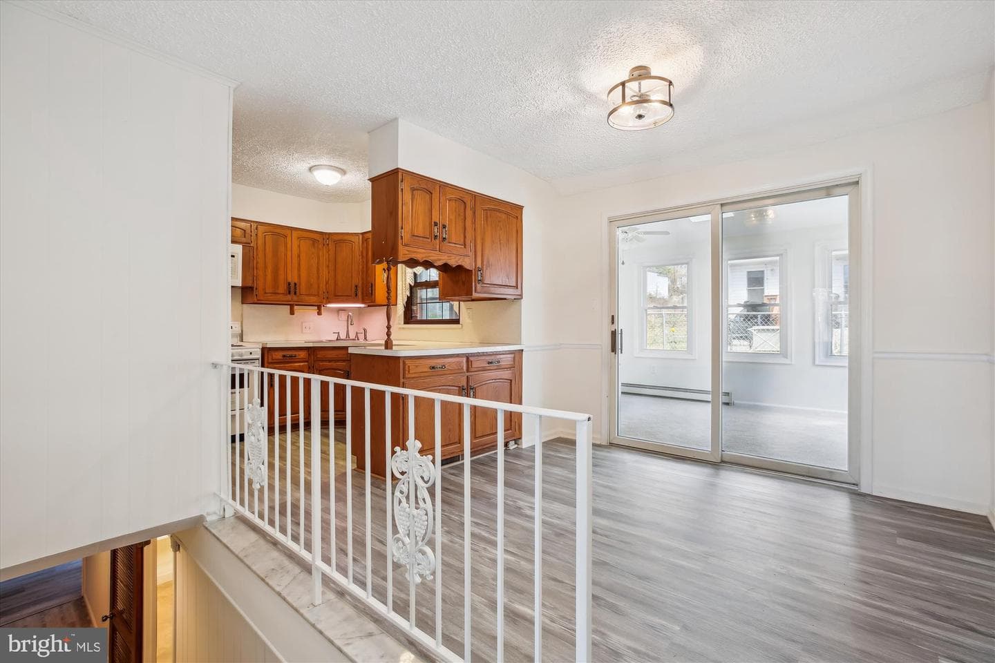 4707 Adrian Street photo 15