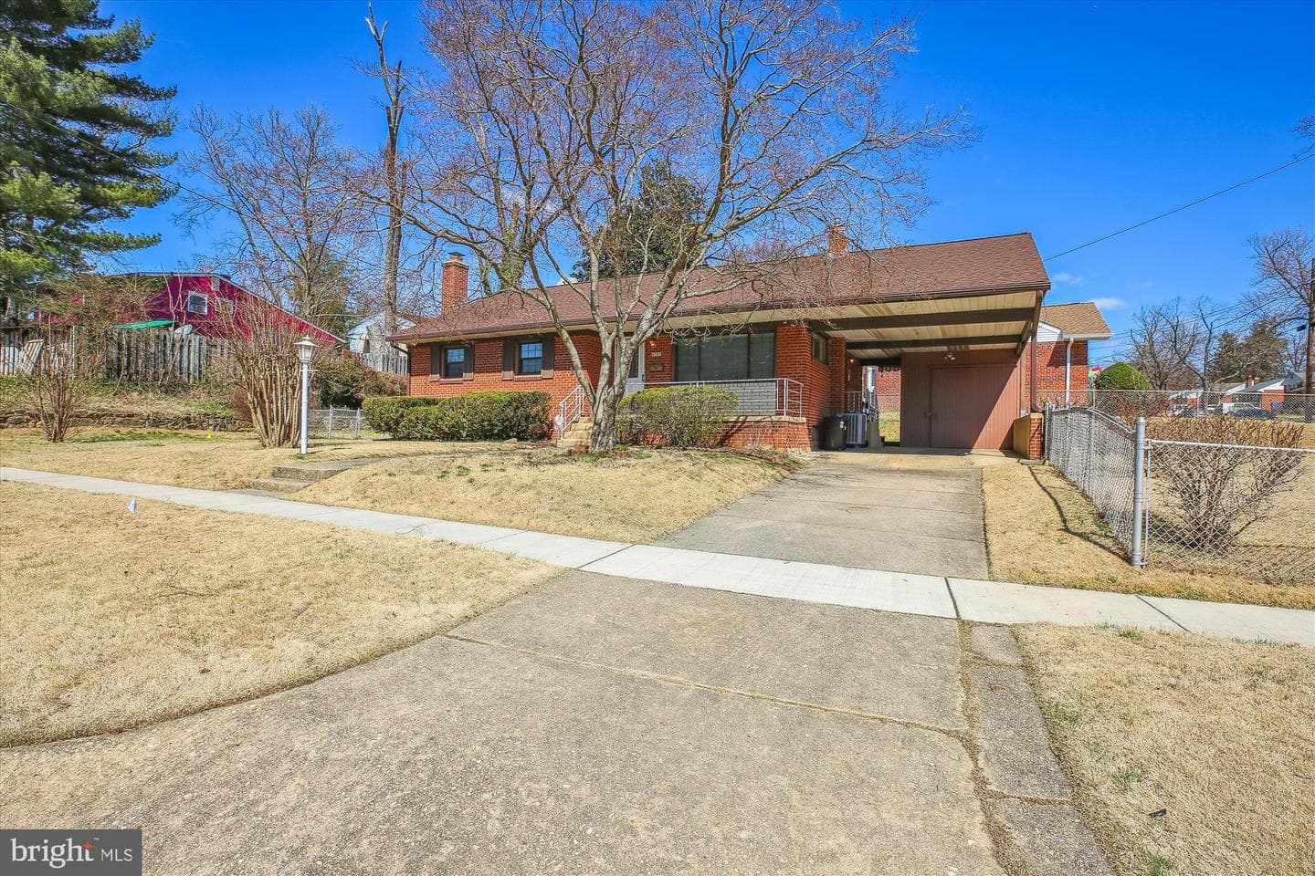 4707 Adrian Street photo 2