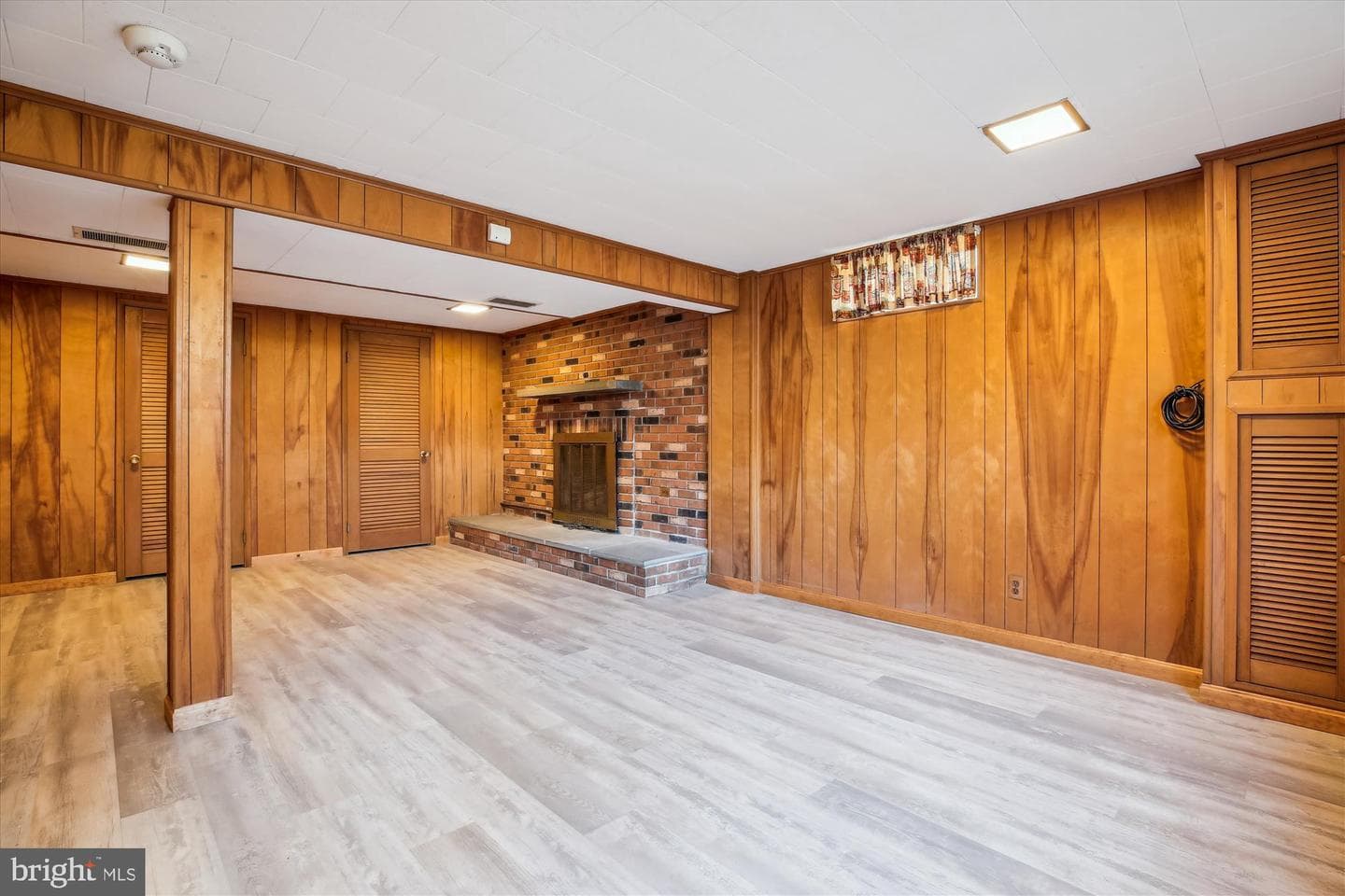 4707 Adrian Street photo 52