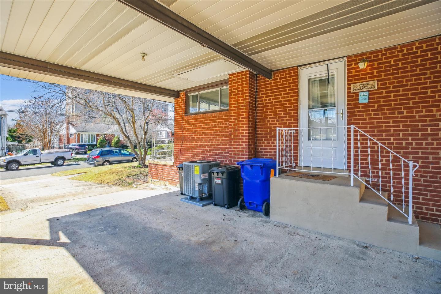4707 Adrian Street photo 6