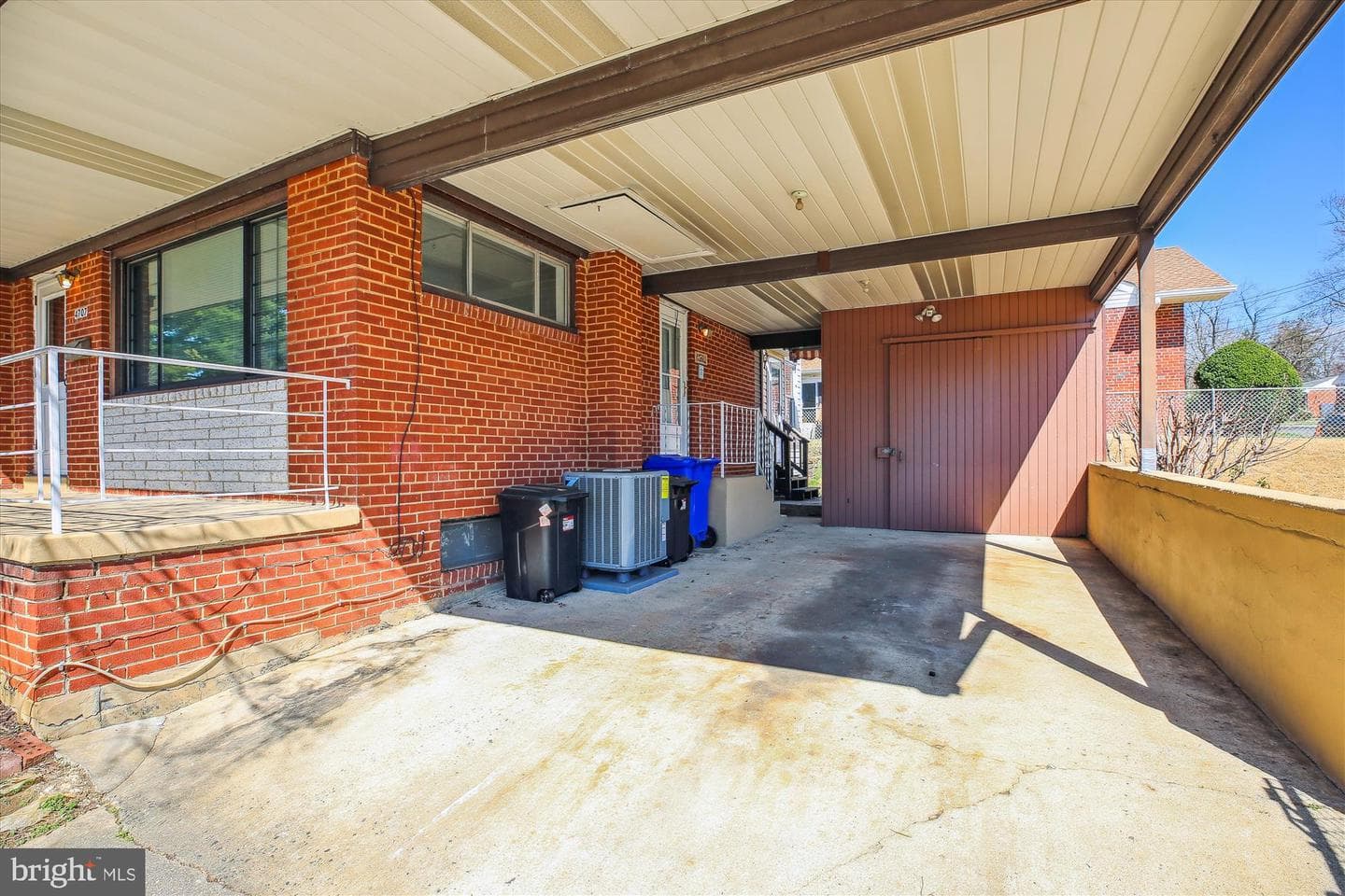 4707 Adrian Street photo 8