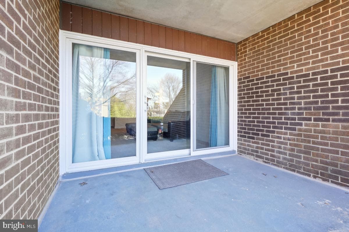 440 Girard Street #101 photo 26