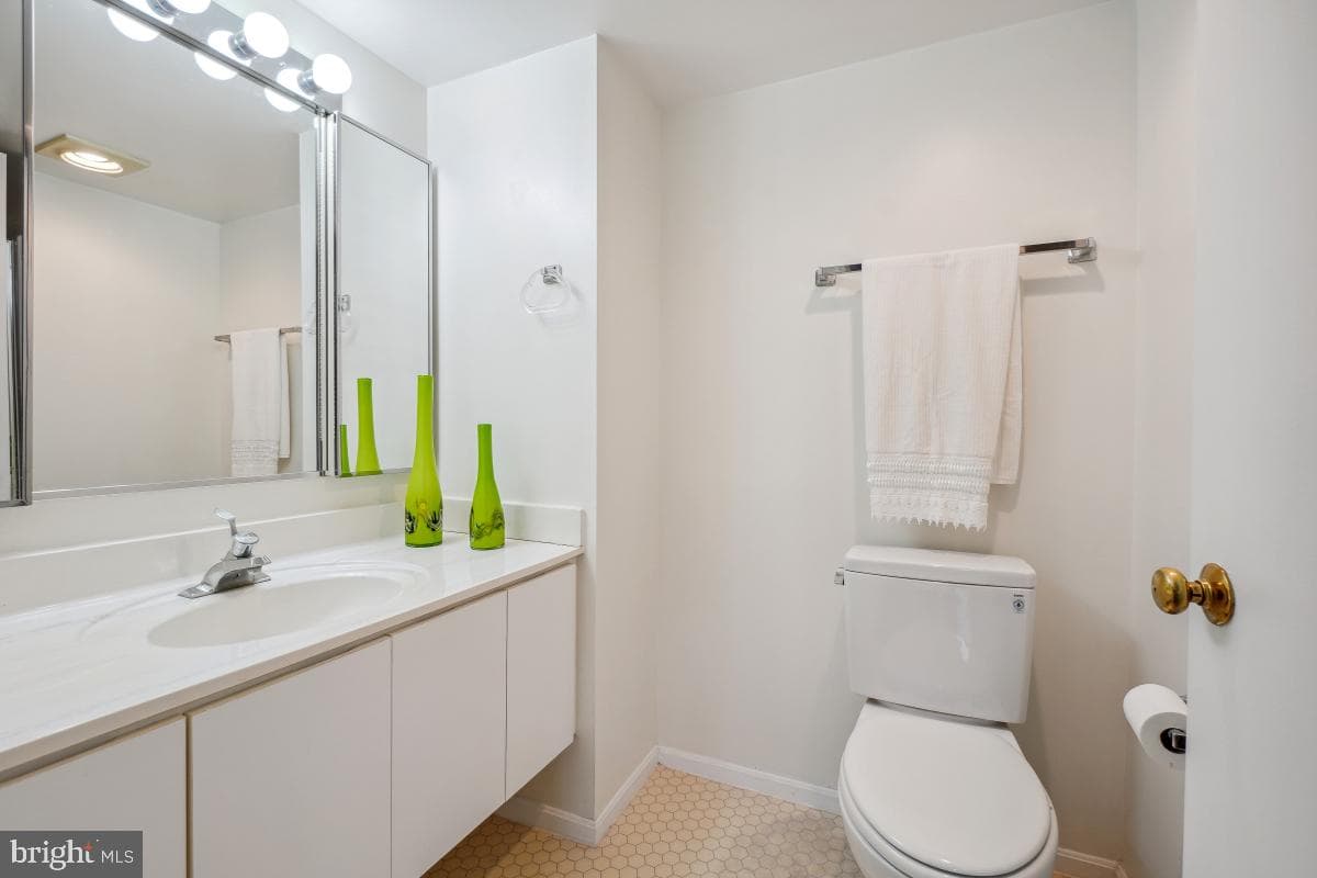 3330 N Leisure World Boulevard #5-216 photo 23