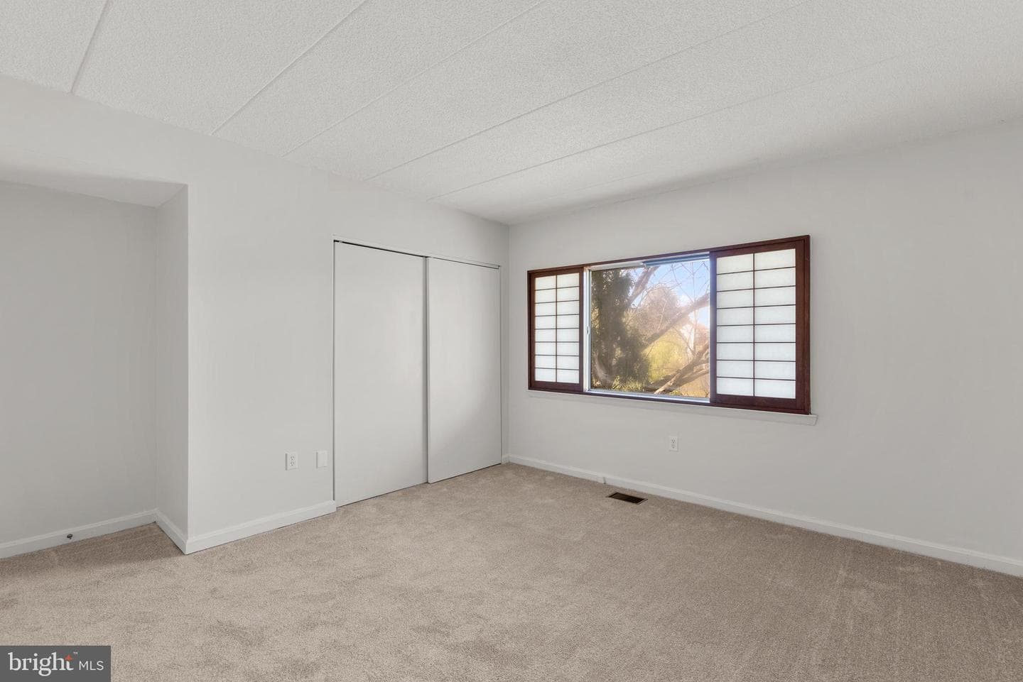 18260 Windsor Hill Drive #401a photo 24