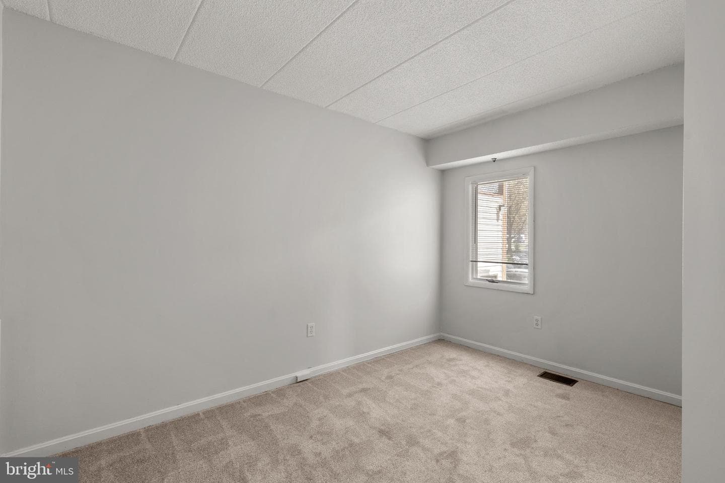 18260 Windsor Hill Drive #401a photo 29