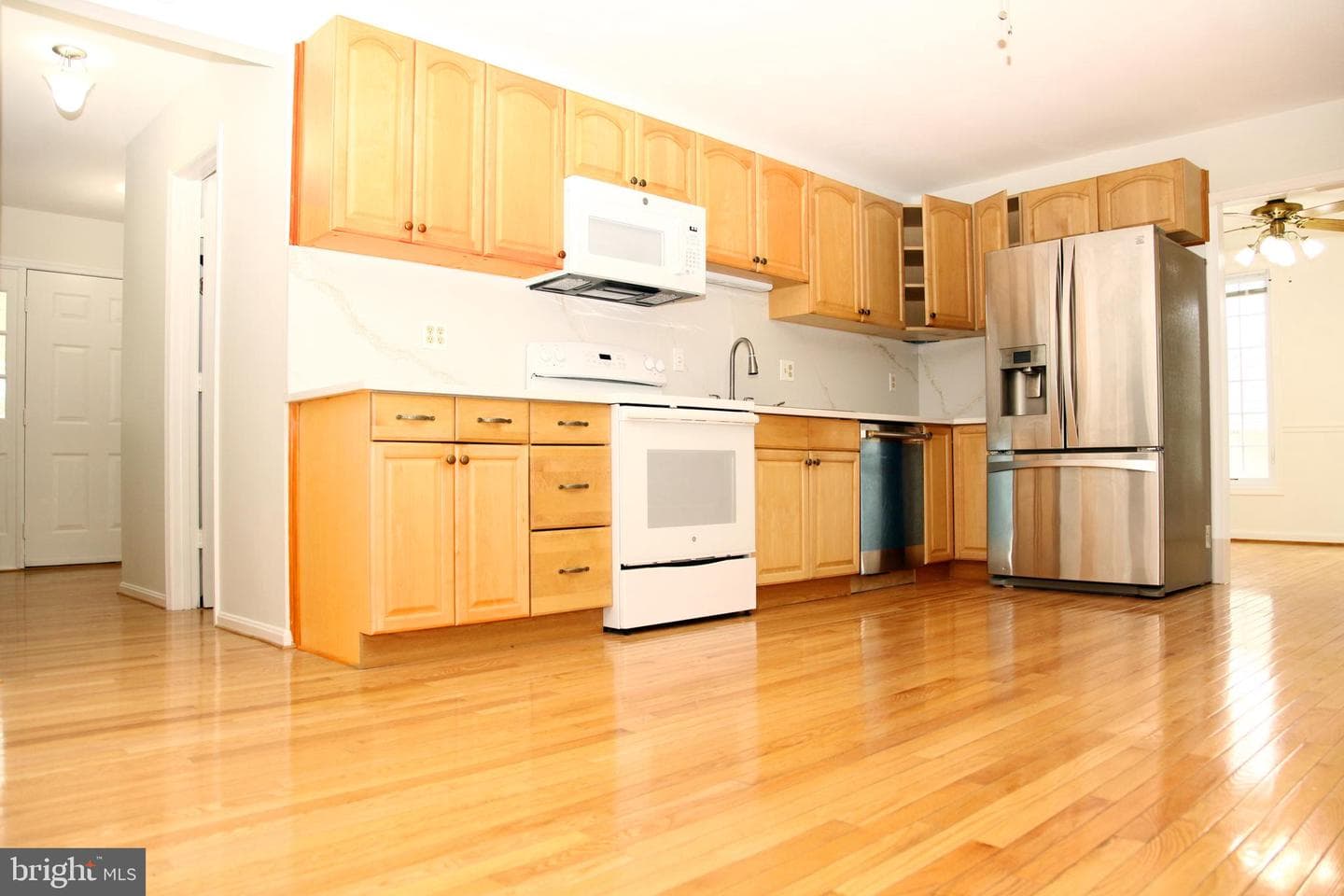 1105 Gresham Road photo 12