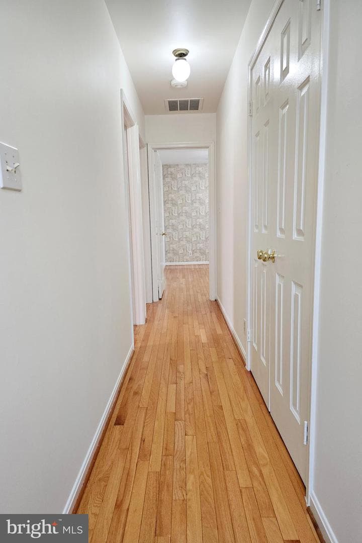 1105 Gresham Road photo 16