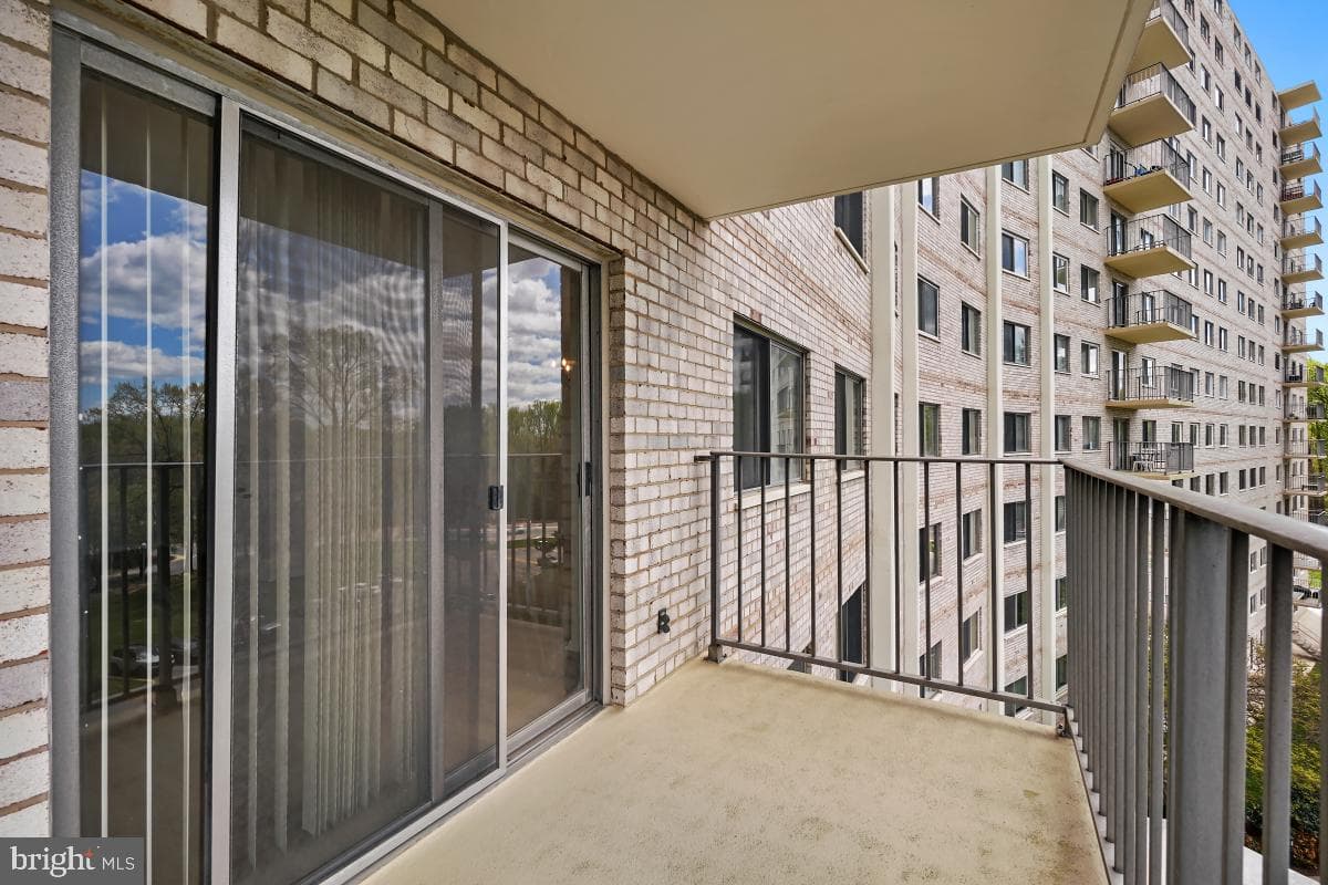1111 University Boulevard W #512-A photo 30